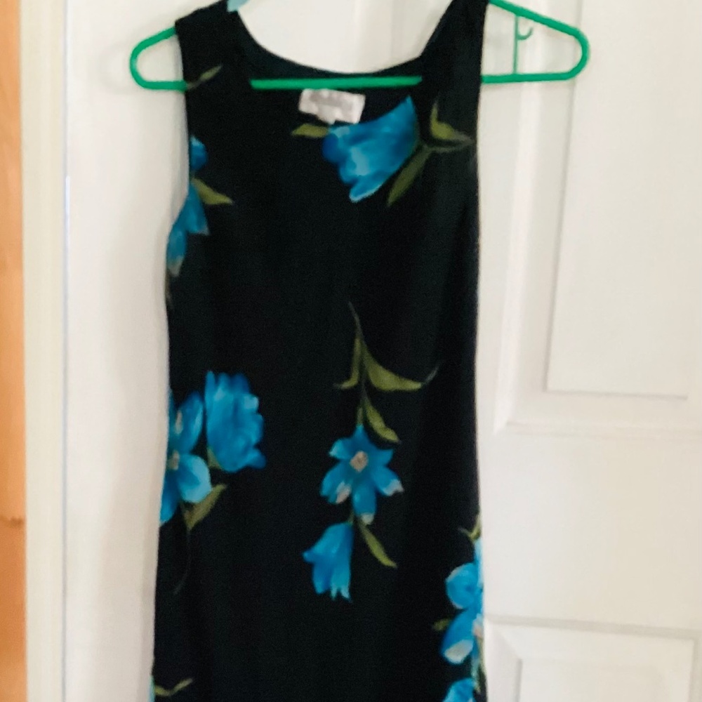 Studio one y2k vintage midi dress size 8 floral black